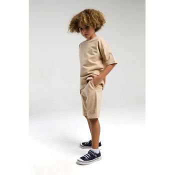 Set de tricou de bumbac si pantaloni scurti - 2 piese