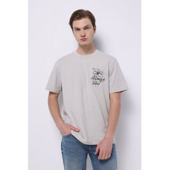 Tricou cu imprimeu floral pe partea din spate