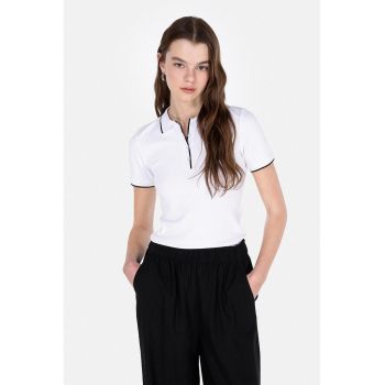 Tricou polo slim-fit cu terminatii contrastante