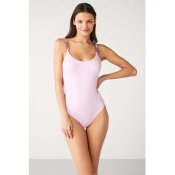 Costum de baie intreg