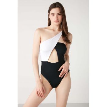 Costum de baie intreg cu model colorblock