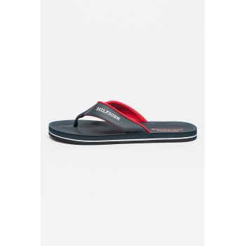 Papuci flip-flop cu imprimeu logo