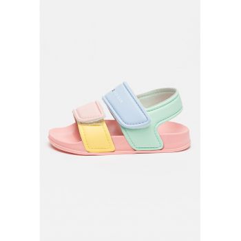 Sandale cu inchidere velcro si talpa plata