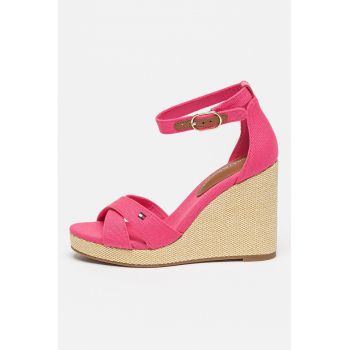 Sandale cu talpa wedge si broderie logo