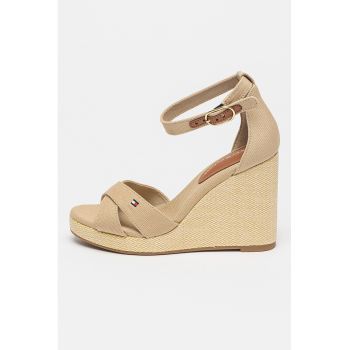 Sandale cu talpa wedge si broderie logo