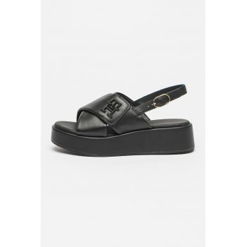 Sandale din piele cu talpa wedge si barete incrucisate