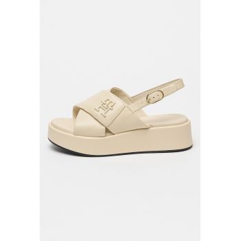 Sandale din piele cu talpa wedge si barete incrucisate