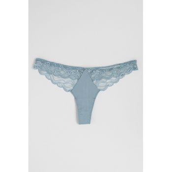 Chiloti tanga cu insertii de dantela