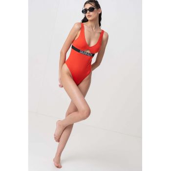 Costum de baie in doua piese cu detaliu logo