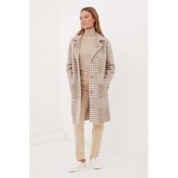 Haina pufoasa cu model houndstooth