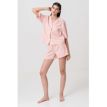 Pantaloni scurti de pijama din amestec de in cu model in dungi