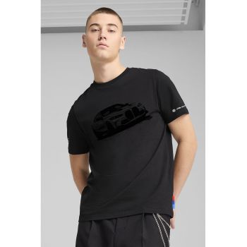 Tricou cu decolteu la baza gatului