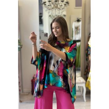 Bluza neagra cu maneci stil fluture si imprimeu colorat