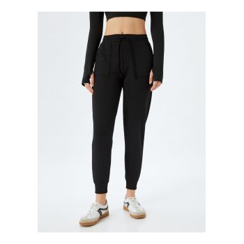 Pantaloni conici crop