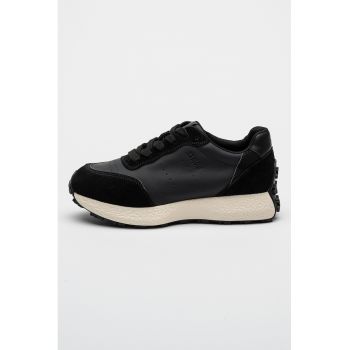 Pantofi sport uni cu detalii de piele intoarsa