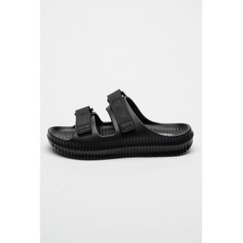 Papuci cu logo si velcro