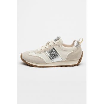 Paqntofi sport low-cut cu detalii de piele intoarsa