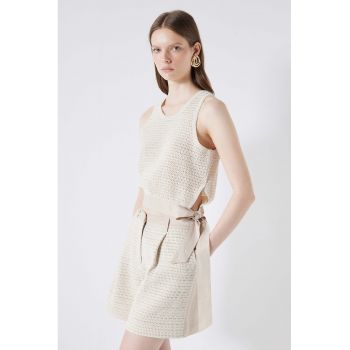 Pulover fara maneci cu decupaje