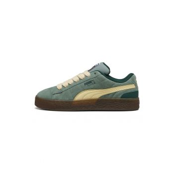 Pantofi sport din piele intoarsa cu detalii contrastante