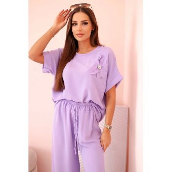 Set de bluza cu maneci scurte si detaliu floral si pantaloni -