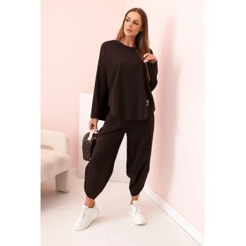 Set de hanorac si pantaloni crop -
