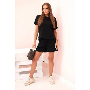 Set de tricou si pantaloni scurti -
