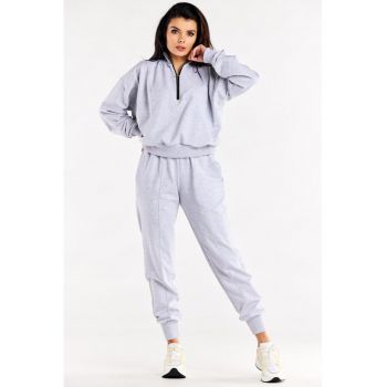 Pantaloni din bumbac cu talie medie si mansete elastice
