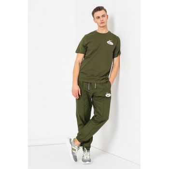 Pantaloni rezistenti la apa cu buzunare oblice Watered