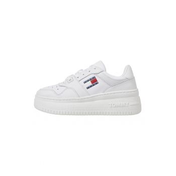 Pantofi sprt de piele uni