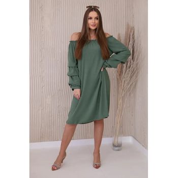 Rochie cu decupaj pe umeri -