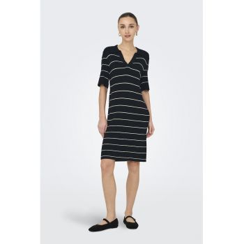 Rochie dreapta cu guler