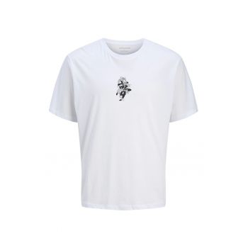 Tricou cu imprimeu si decolteu la baza gatului