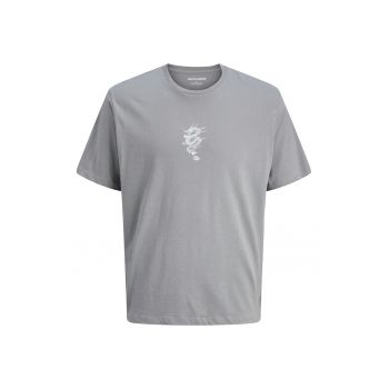 Tricou cu imprimeu si decolteu la baza gatului