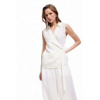 Bluza cu model petrecut - fara maneci