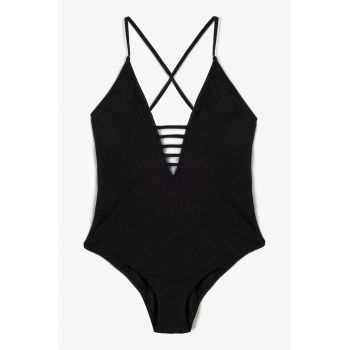 Costum de baie intreg cu bretele ajustabile