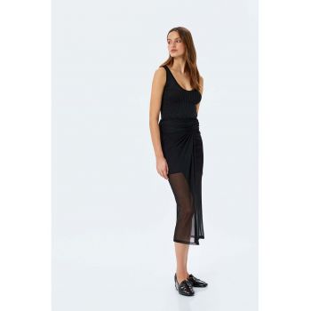 Fusta midi cu slit frontal