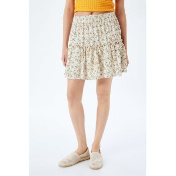 Fusta stratificata cu model floral