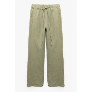 Pantaloni din bumbac cu snur
