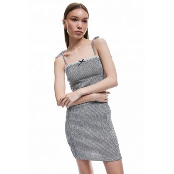 Rochie scurta cu decolteu patrat