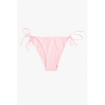 Slip cu model floral discret