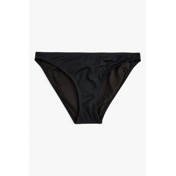 Slip cu talie medie