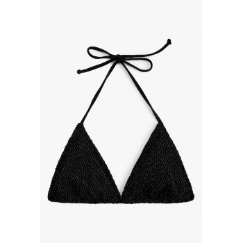 Sutien de baie cu cupe triunghiulare si model uni