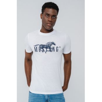 Tricou cu decolteu la baza gatului si imprimeu logo