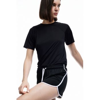 Tricou cu decolteu rotund