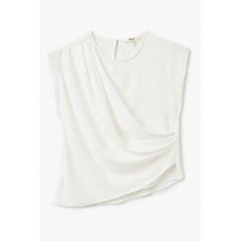 Tricou cu detalii plisate