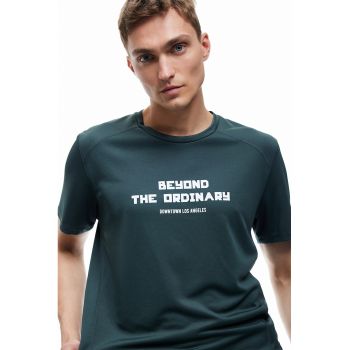 Tricou cu imprimeu text