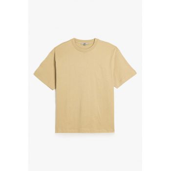 Tricou din bumbac cu model uni si decolteu la baza gatului
