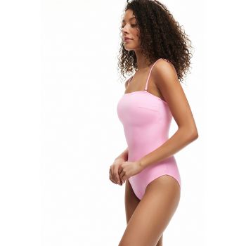 Costum de baie intreg