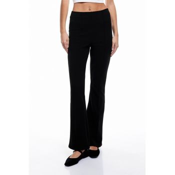 Pantaloni bootcut slim fit