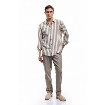 Pantaloni relaxed fit de bumbac si in cu buzunare laterale